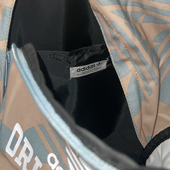 NWOT Adidas original bookbag - Picture 6 of 6